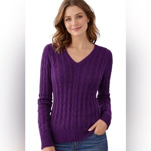 St. John’s Bay Women’s Cable Knit Sweater Small